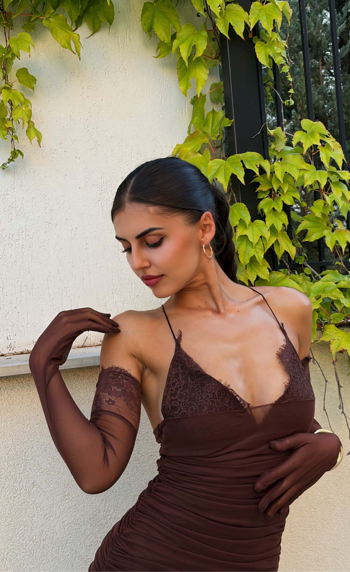 Мини дантелена рокля 𝐌𝐚𝐝𝐞𝐥𝐢𝐧𝐞
